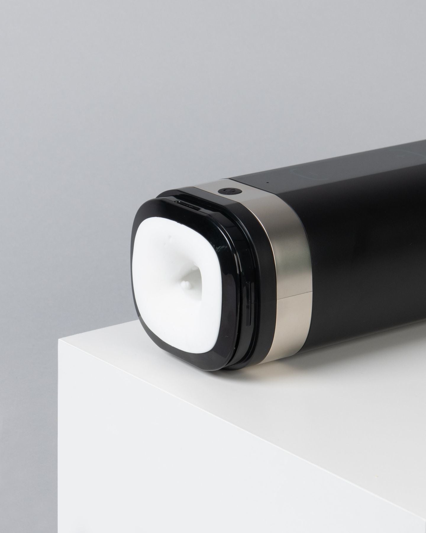 Інтерактивний мастурбатор Kiiroo Onyx 2