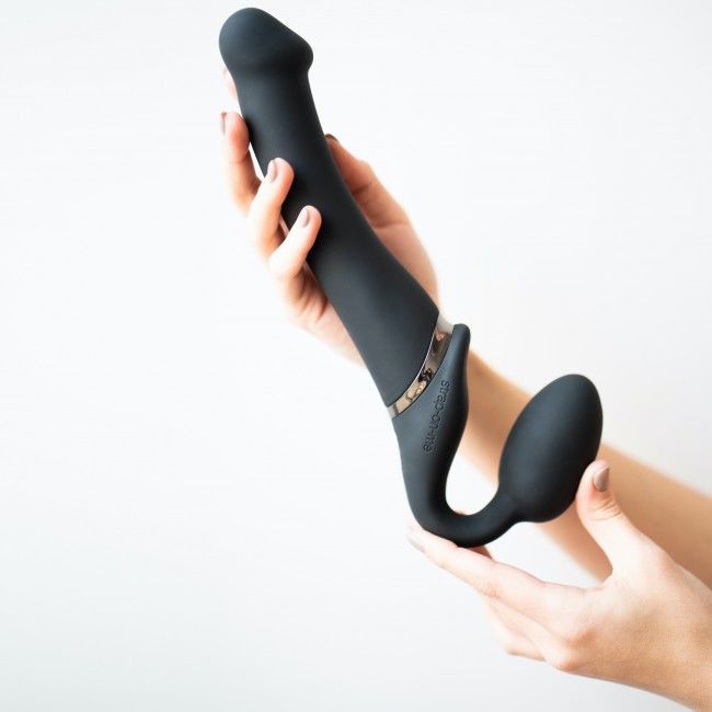 Безремінний страпон з вібрацією Strap-On-Me