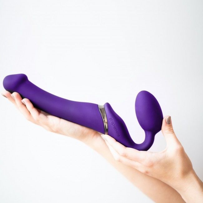 Безремінний страпон з вібрацією Strap-On-Me