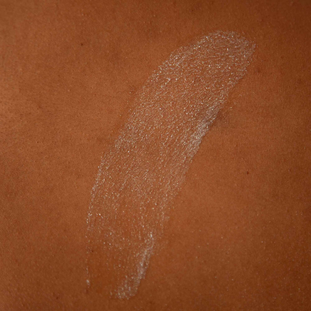 Bijoux Indiscrets Slow Sex Hair and skin shimmer