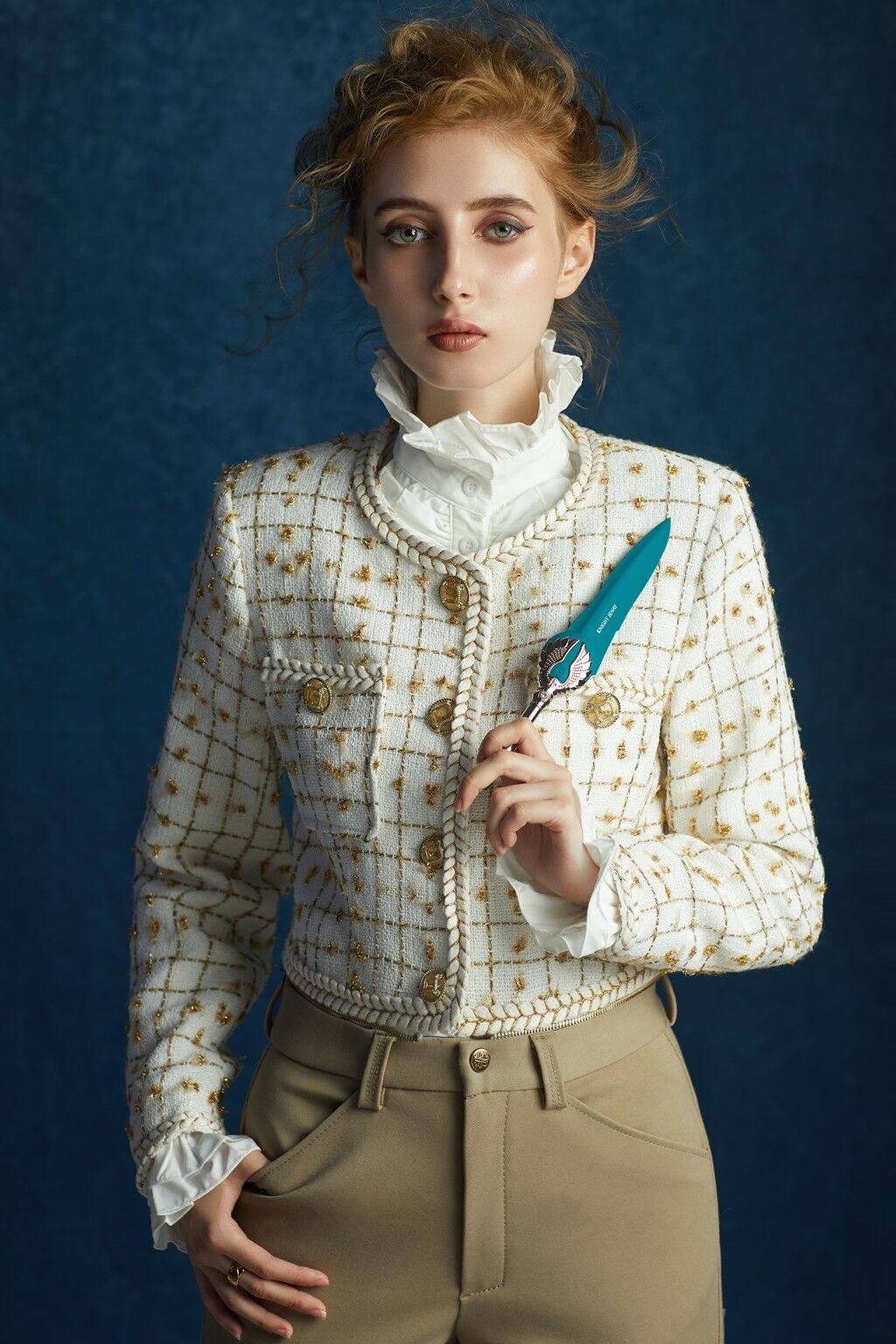 Вишуканий вібратор Knight Jenay FLOWERS & SWORD