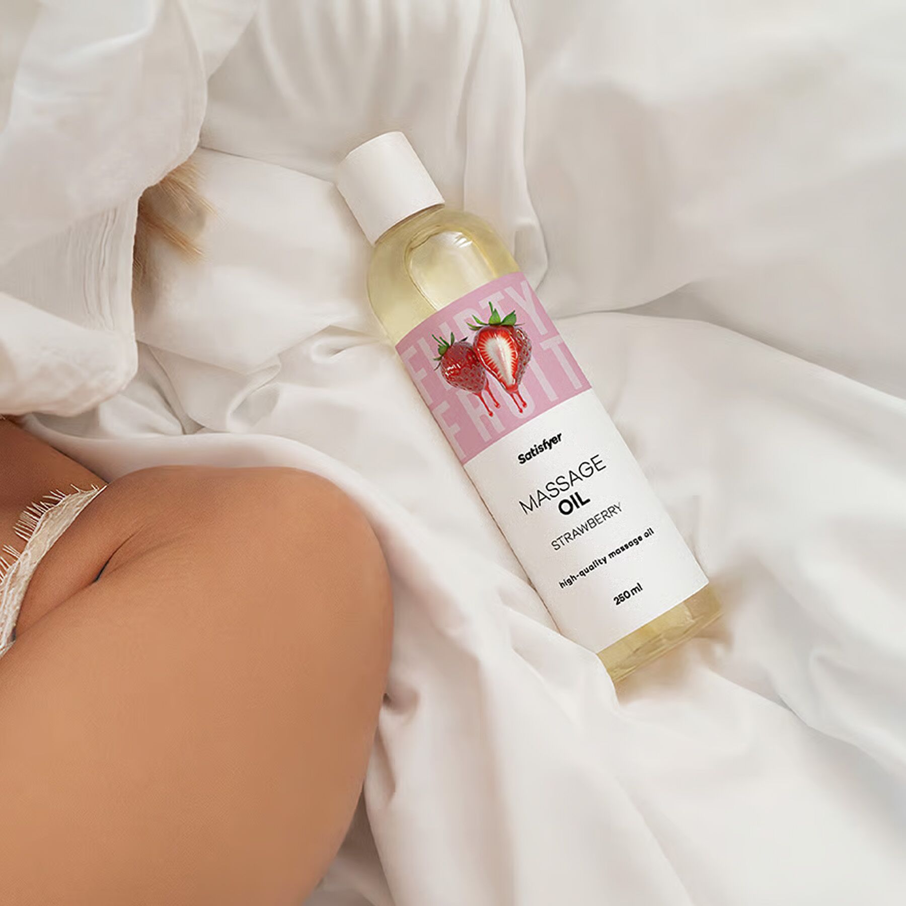 Масажна олія Satisfyer Massage Oil