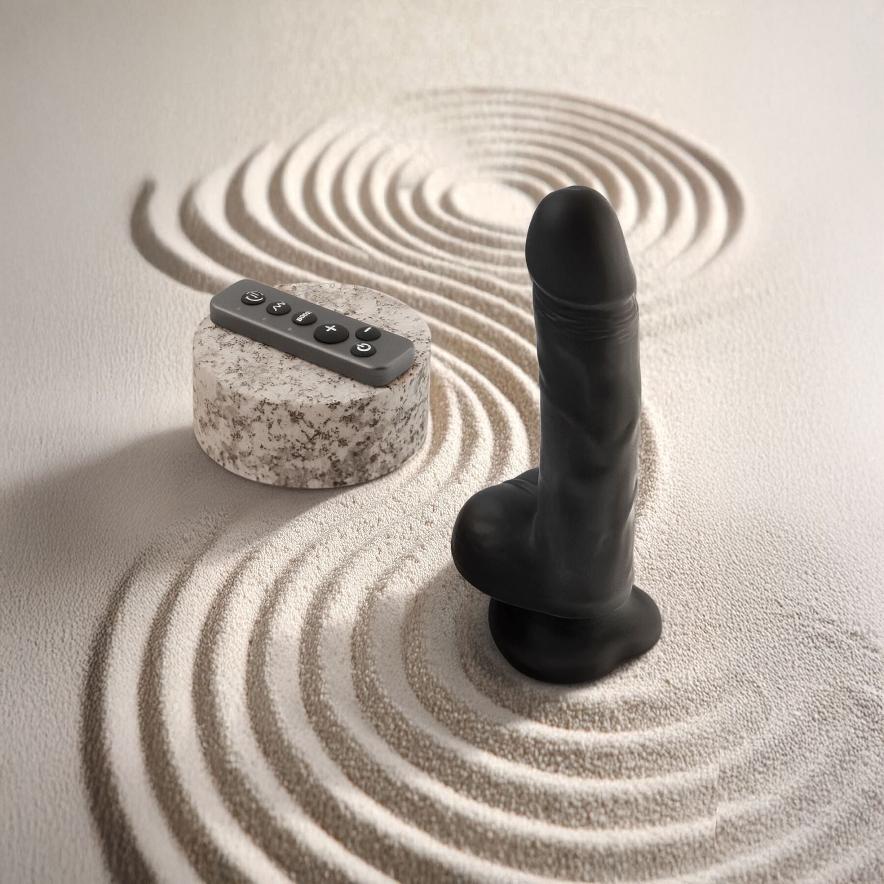 Фалоімітатор з вібрацією і ротацією Strap-On-Me Rotating & Vibrating Realistic Dildo