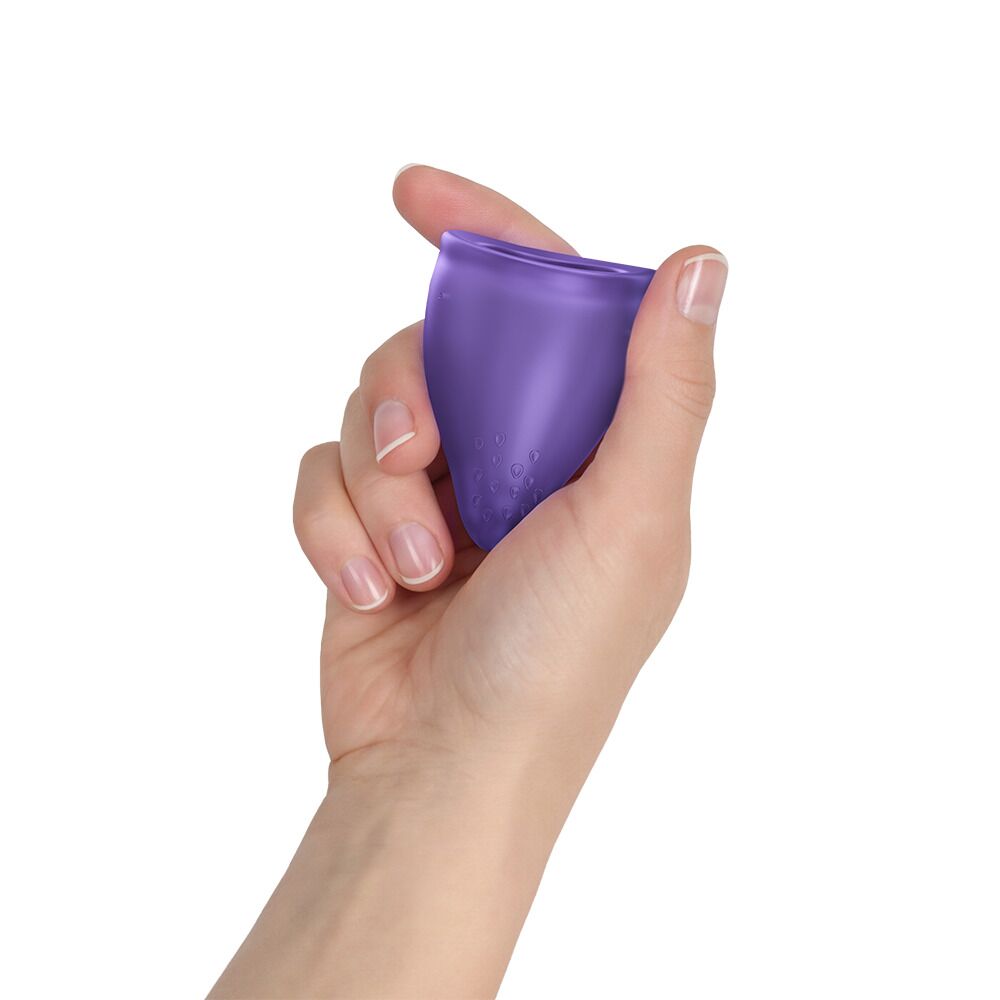 Менструальна чаша Fun Factory FUN CUP SIZE A Black Currant